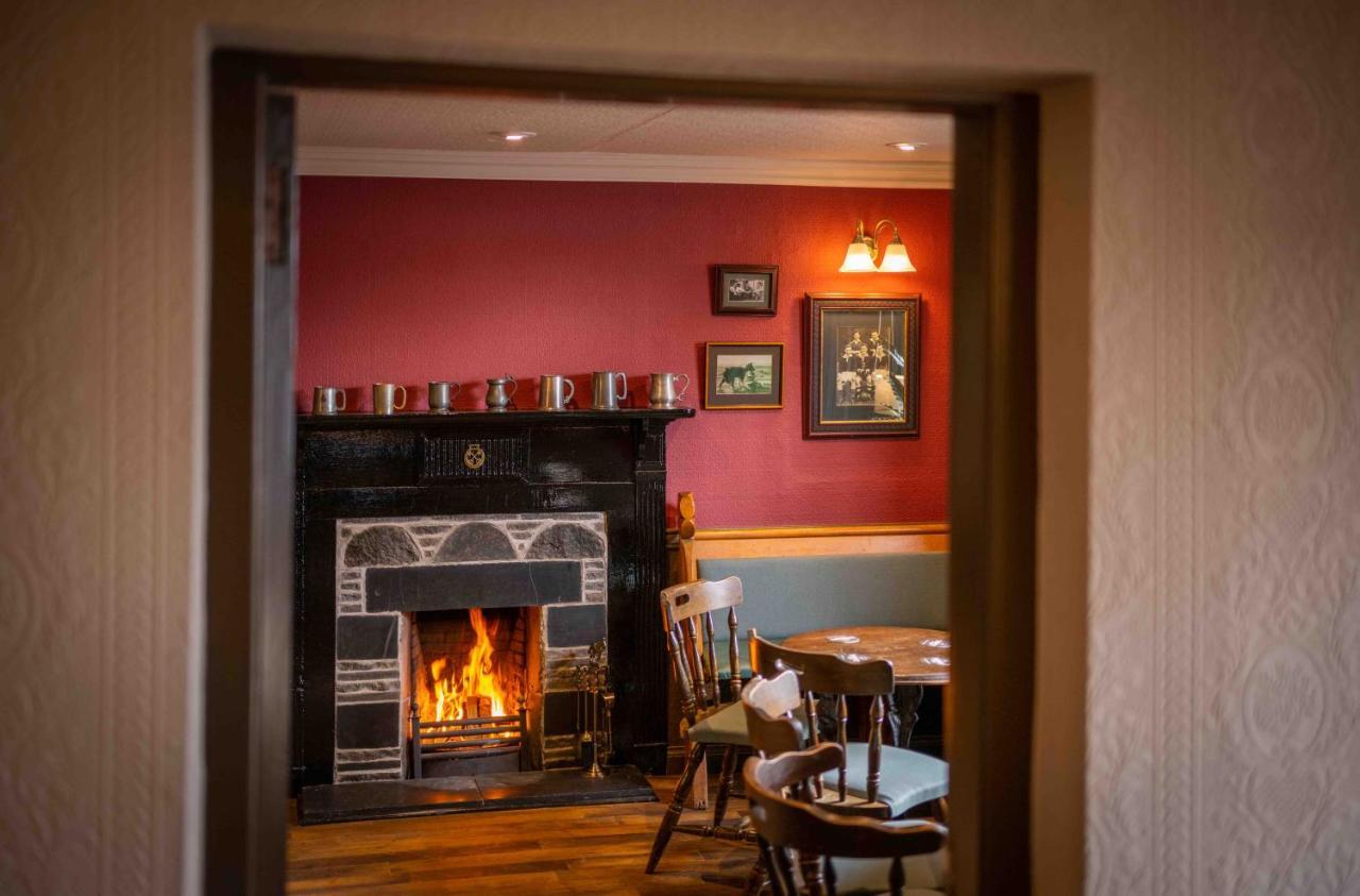 Cross Keys Inn Ettrickbridge Ettrickbridge End Buitenkant foto